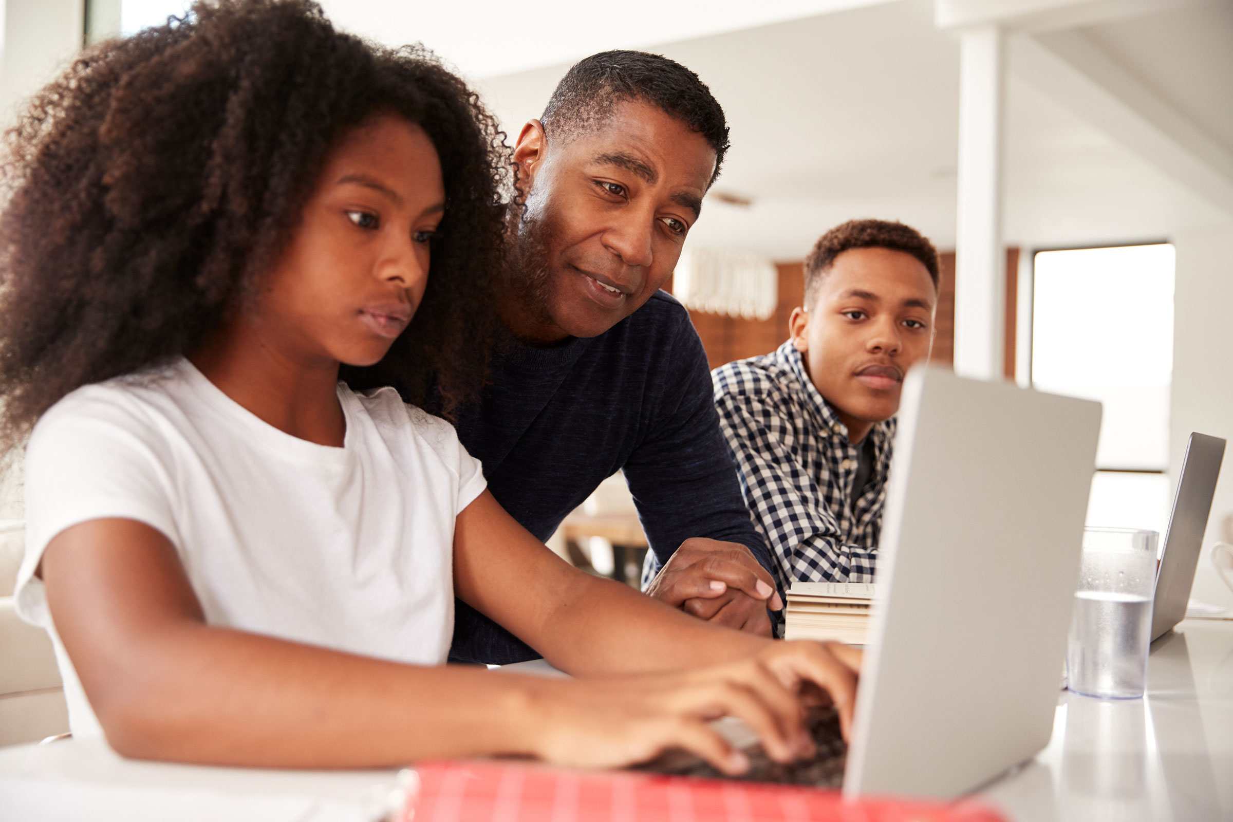 Feature Image of The $@Parenting Series: Tracking Your Kids’ Money